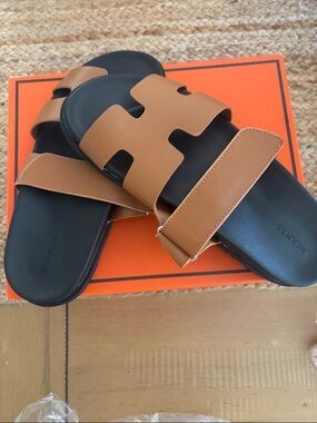 BROWN leather sandals 38